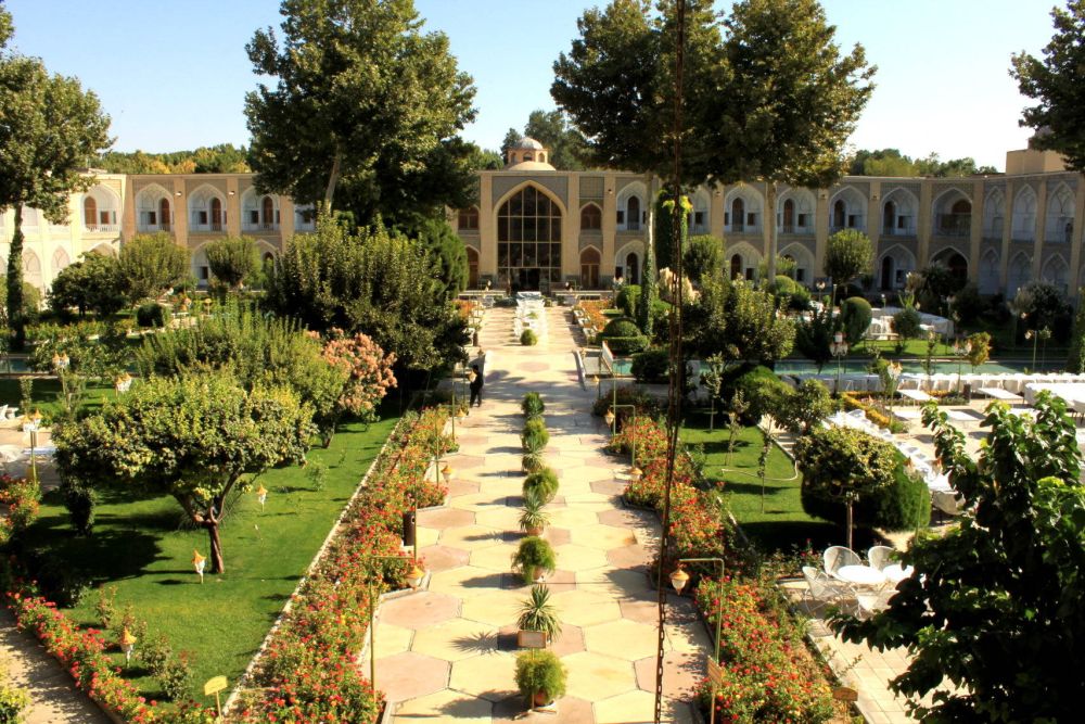 Gartenanlage, Abbasi Hotel, Isfahan, Iran Rundreise