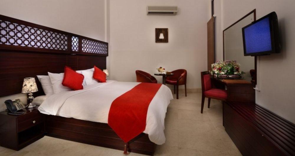 Schlafzimmer, Ras Al Jinz Turtle Reserve, Carapace Hotel, Oman Rundreise