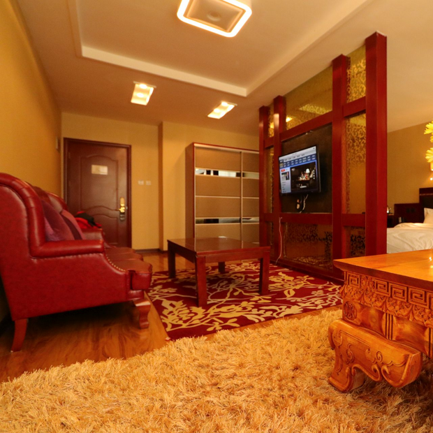 Blick ins Zimmer, Norbu Serwo Hotel, Xiahe, China Rundreise