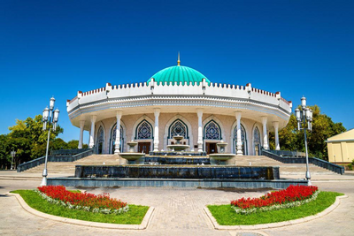 Usbekistan Rundreise, Taschkent, Amir Timur Museum