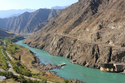 Schlucht in Naryn, Kirgistan, Seidenstrasse Reise