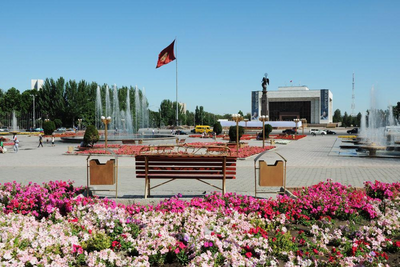 Zentralasien Rundreise, Kirgistan, Bischkek, Ala Too Platz