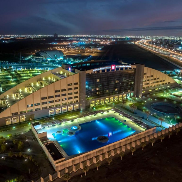Aussenansicht, Grand Millenium Hotel, Tabuk, Saudi Arabien Reise
