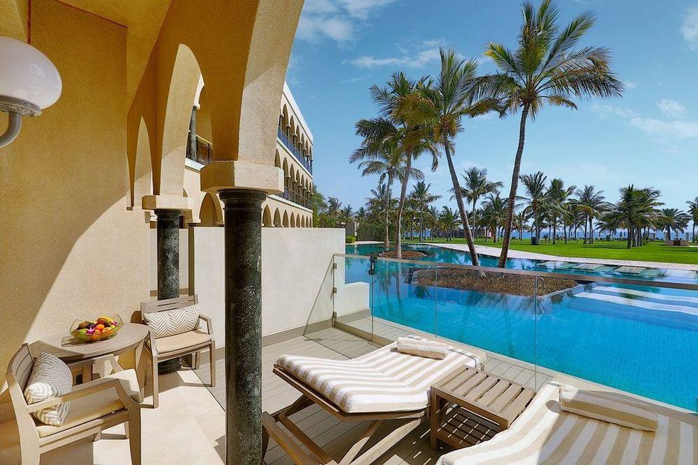 Pool, Al Bustan Palace, Ritz Carlton, Muscat, Oman Rundreise