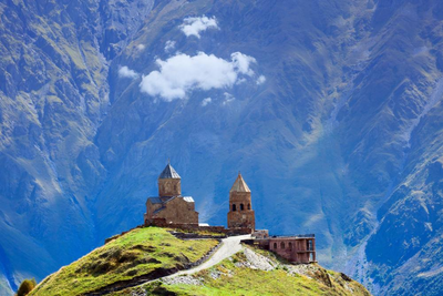 Dreifaltigkeitskirche Gergeti, Georgien Rundreise