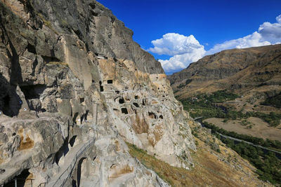 Felsenstadt Wardsia, Georgien Rundreise