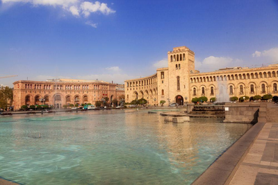 Armenien Reise, Jerewan, Platz der Republik